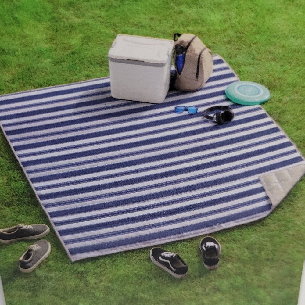 Brooks Brothers Oversized Outdoor Picnic Blanket Blu White Stripe New 60x70